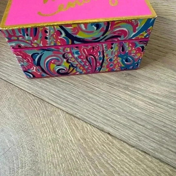 Lilly Pulitzer Too Much is Never Enough Box - Picture 5 of 5